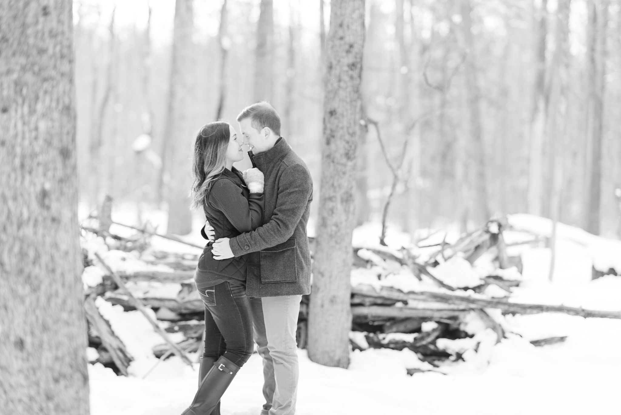 Jack pine trail winter engagement session in ottawa