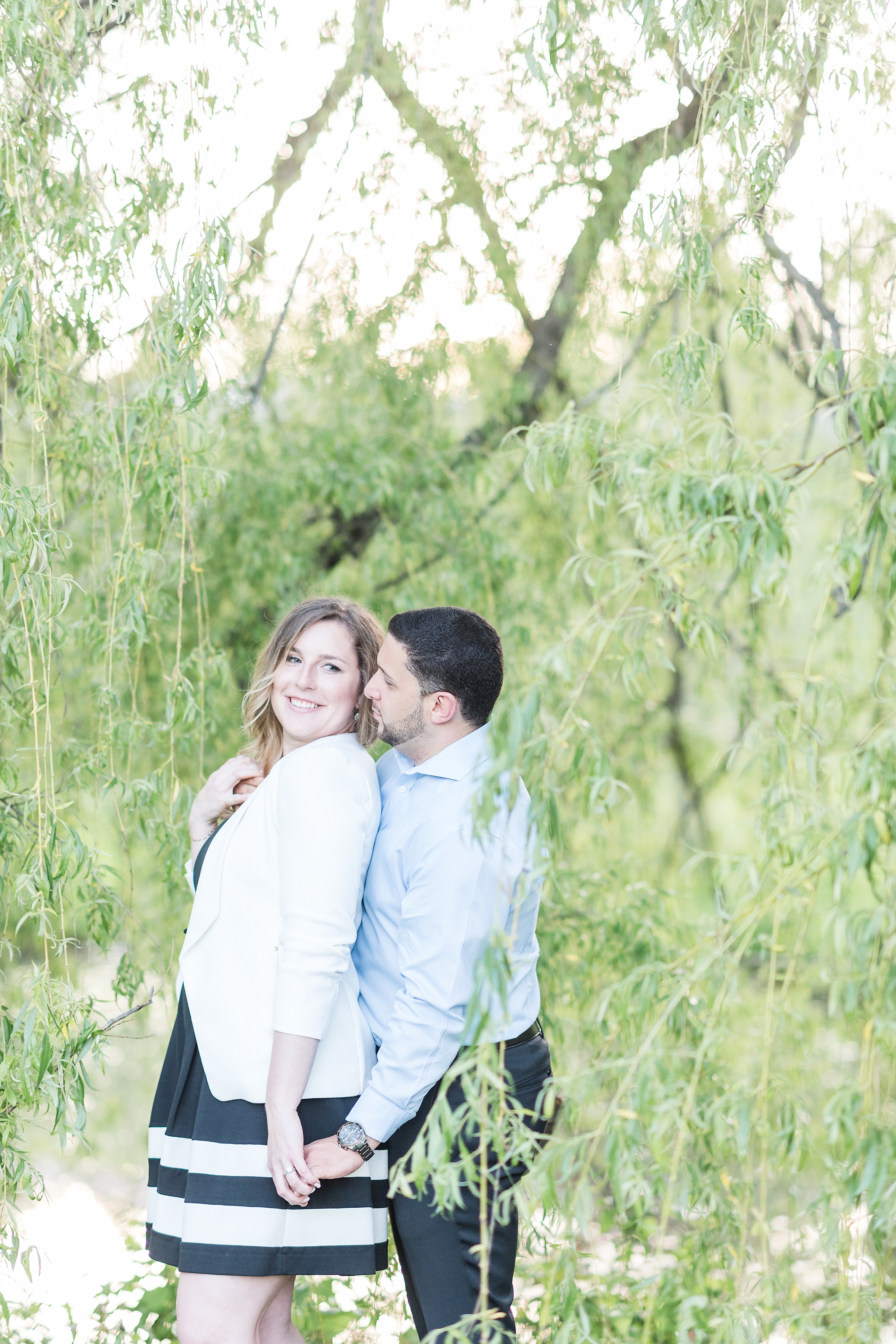 Spring experimental farm engagement | ottawa engagement | engagement photos at dominion arboretum at the central experimental farm get more inspiration from this fun springtime engagement session. #ottawawedding #weddingphotography #ottawaweddings
