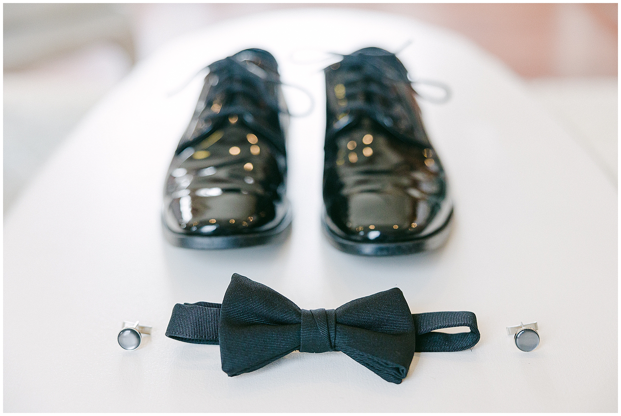 Beautiful and unforgettable black tie summer wedding at stonefields estate 0018